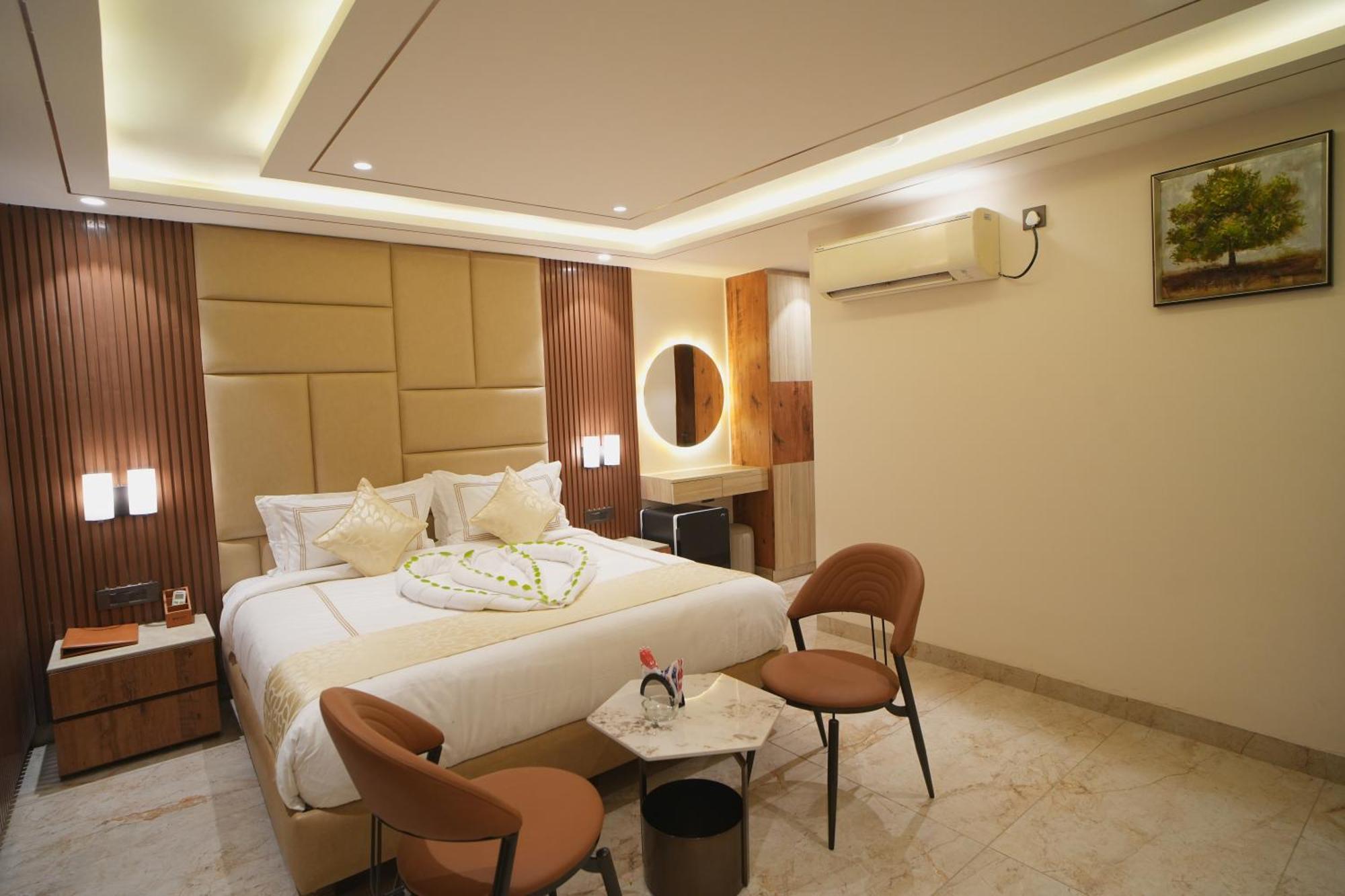 Отель Oriva Vinflora Residency - Nr Lv Prasad Hospital, Banjara Hills Хайдарабад Экстерьер фото