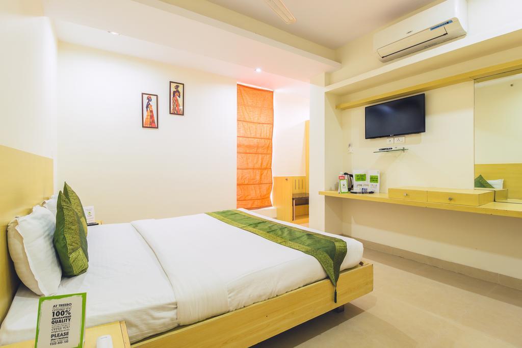Отель Oriva Vinflora Residency - Nr Lv Prasad Hospital, Banjara Hills Хайдарабад Экстерьер фото